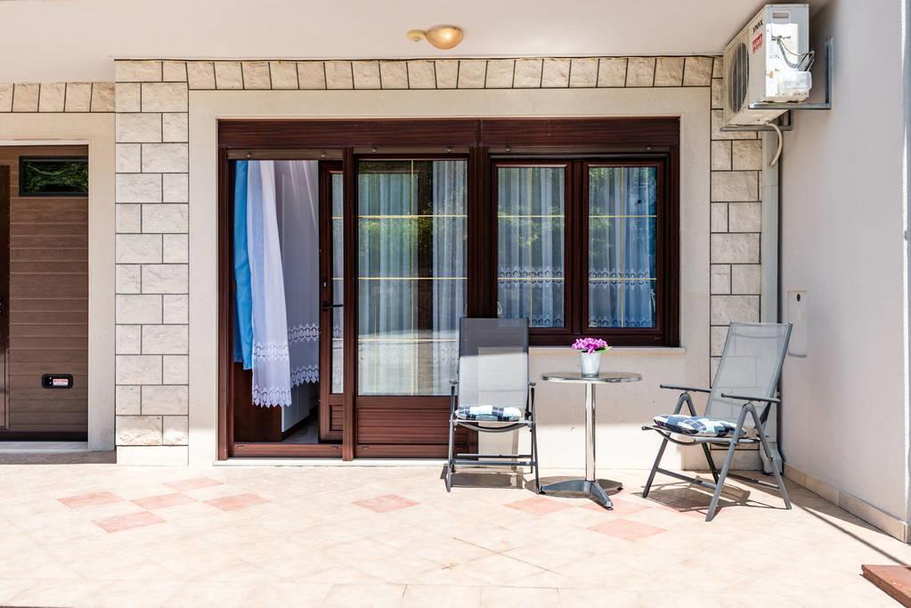 Apartments Silvi Podstrana Ngoại thất bức ảnh