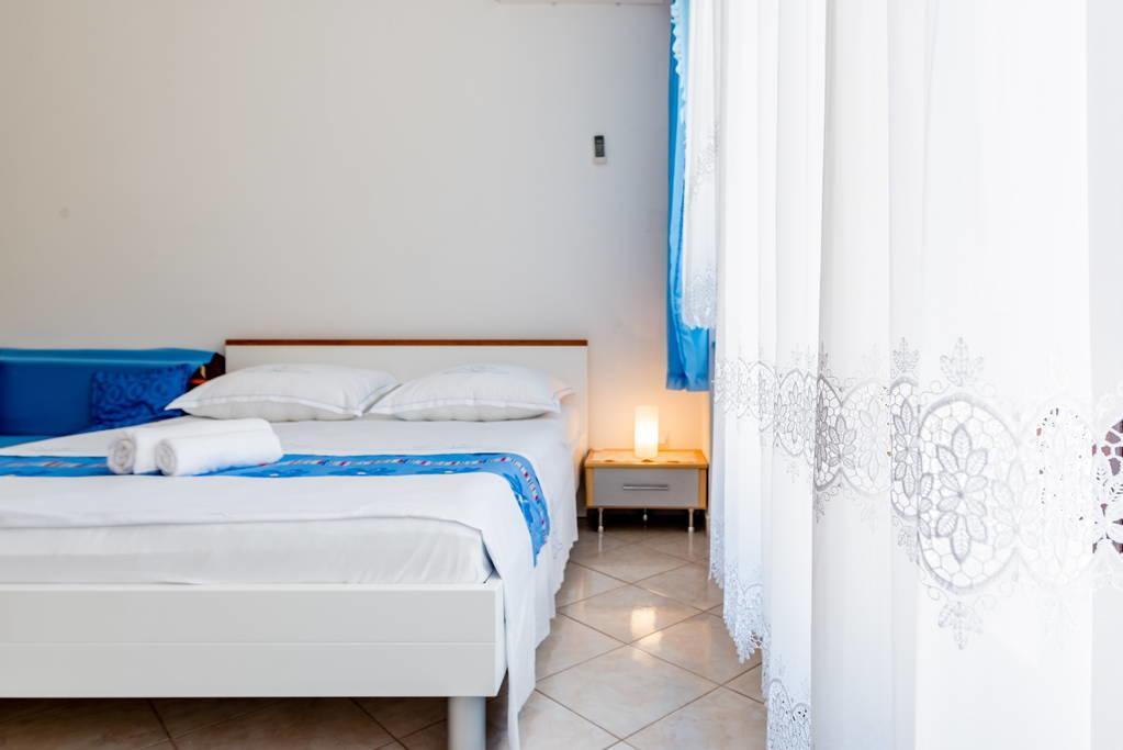 Apartments Silvi Podstrana Ngoại thất bức ảnh