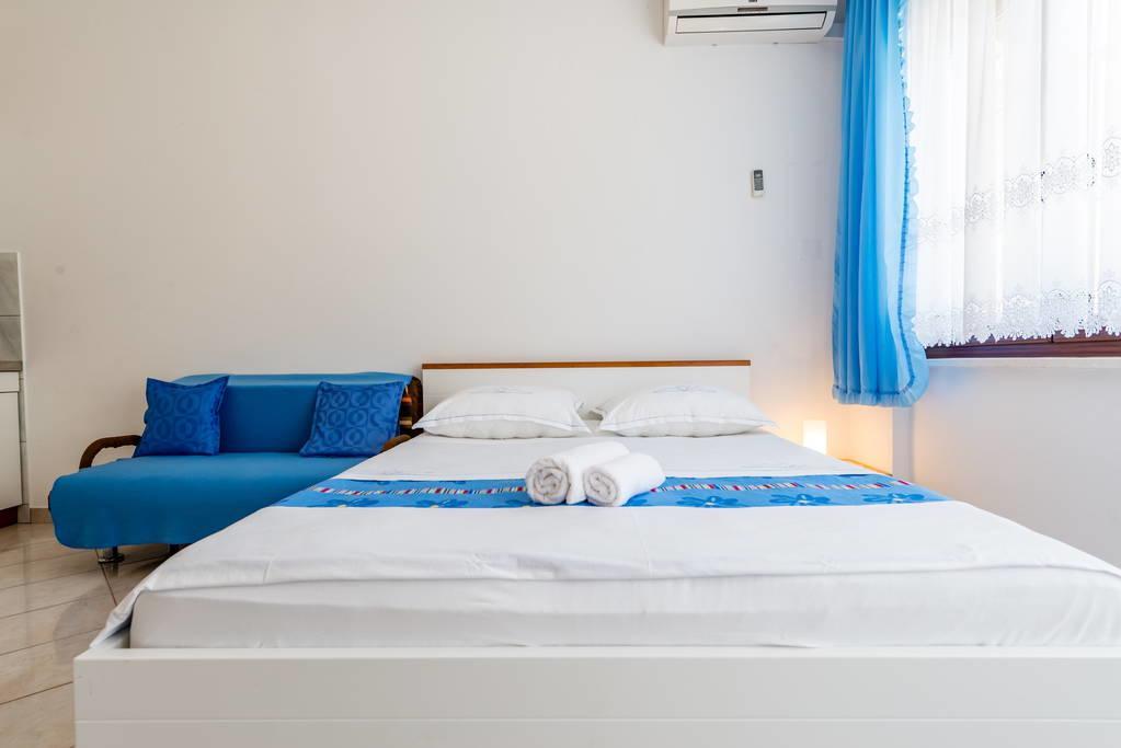 Apartments Silvi Podstrana Ngoại thất bức ảnh